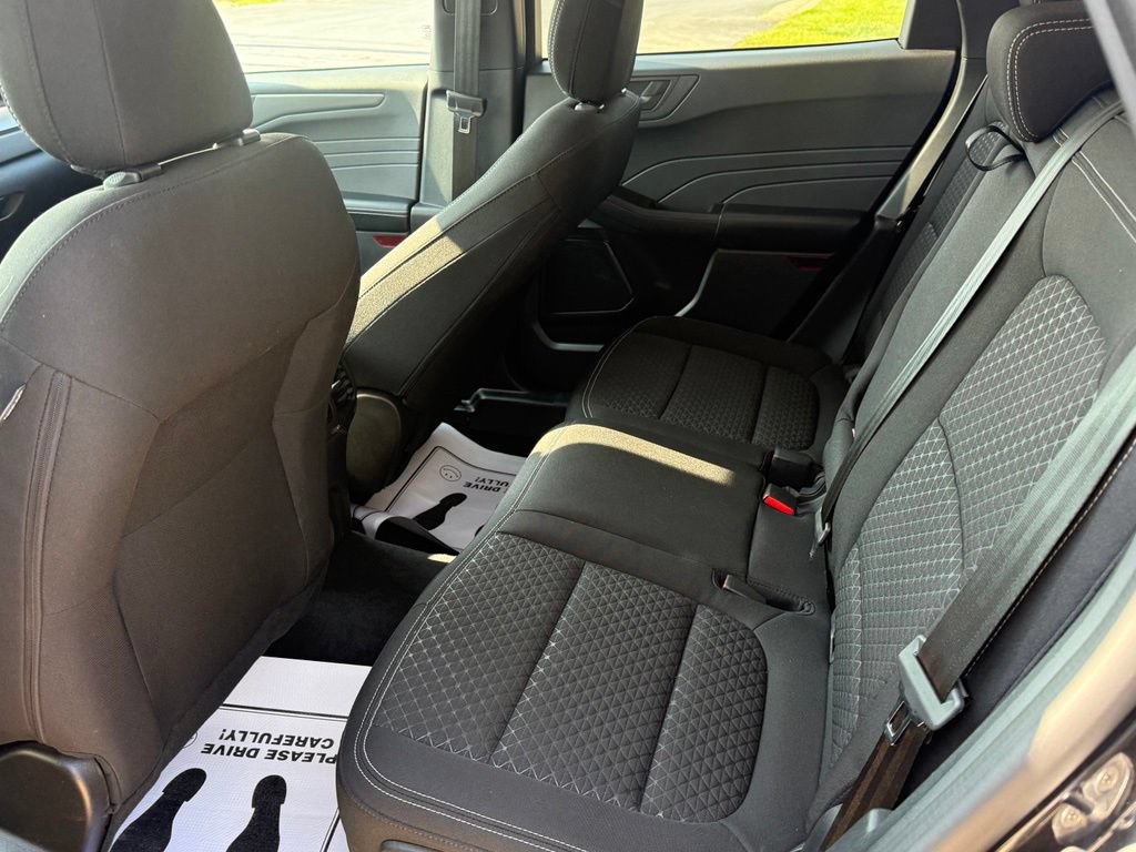 Certified 2023 Ford Escape Active AWD/4WD image 18
