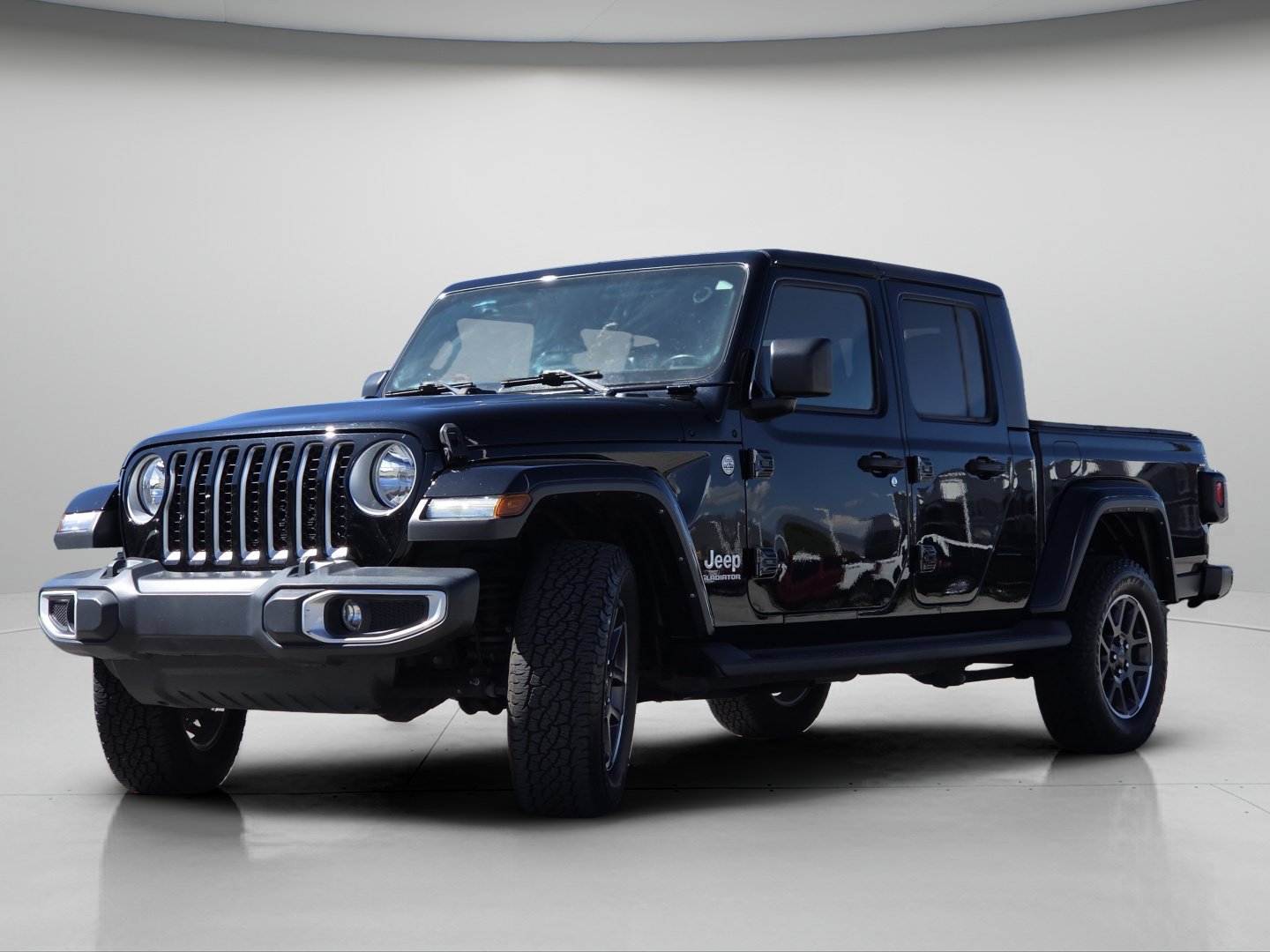 Used 2022 Jeep Gladiator Overland w/ Popular Equipment Package AWD/4WD image 19
