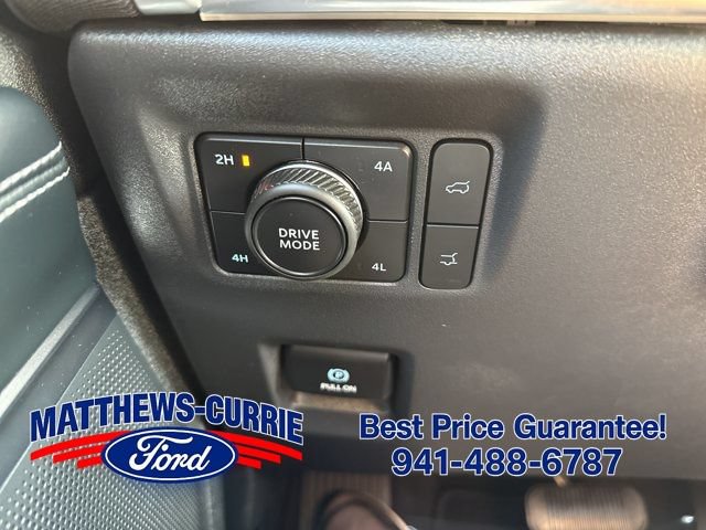 Certified 2025 Ford Expedition Platinum AWD/4WD image 28