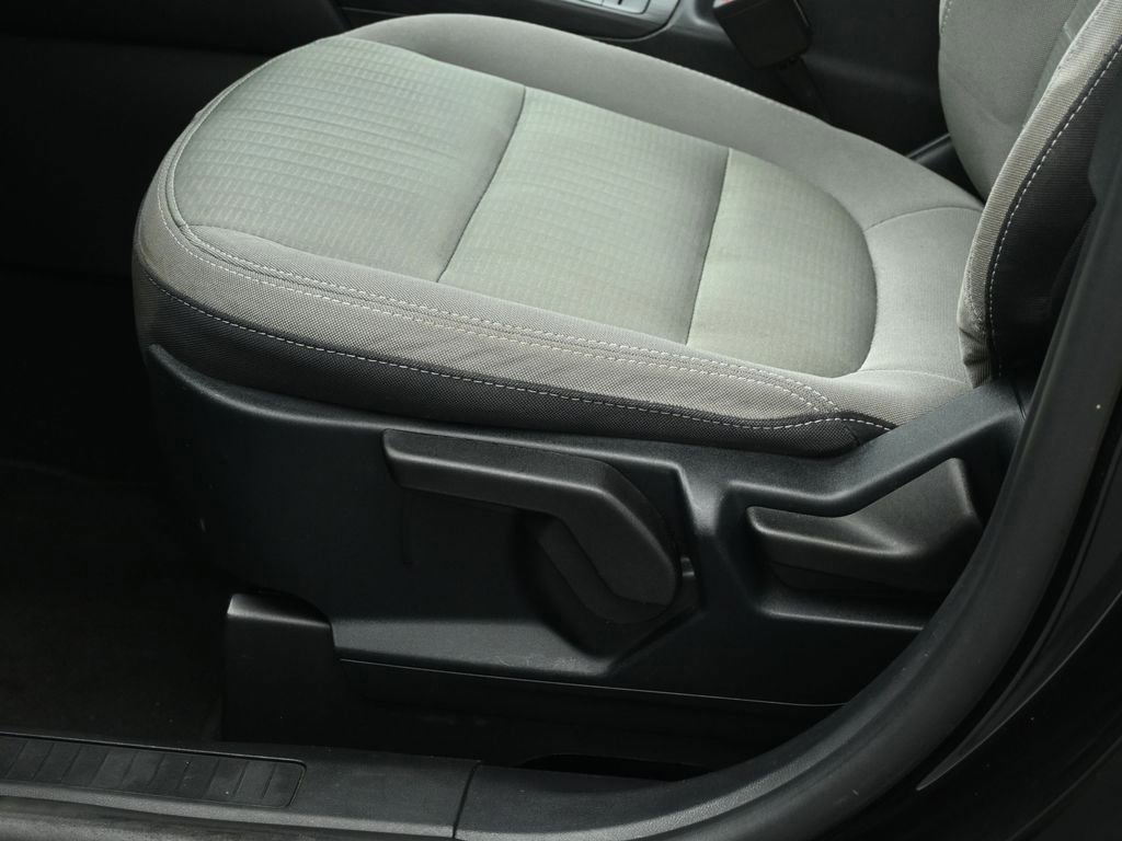 Certified 2020 Ford Escape S FWD image 38