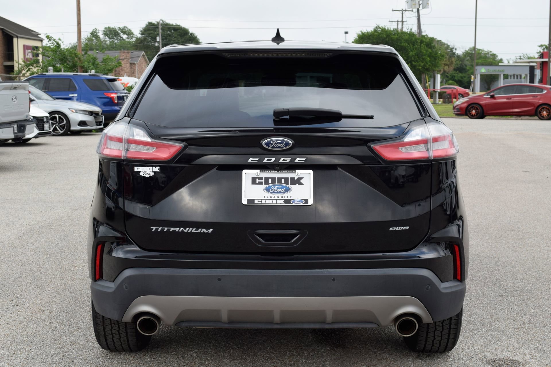 Certified 2022 Ford Edge Titanium w/ Equipment Group 301A AWD/4WD image 5