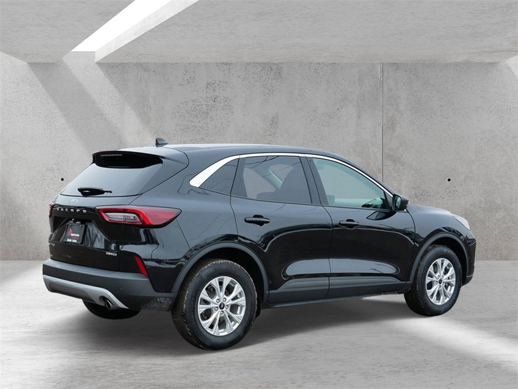 Certified 2023 Ford Escape Active w/ Tech Pack #1 image 3