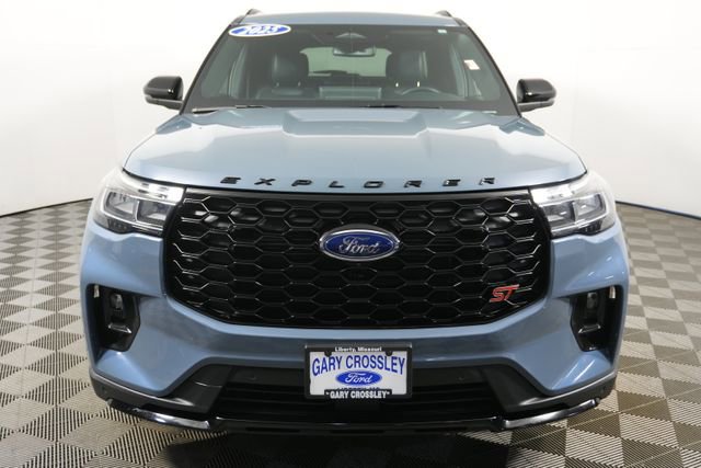 Certified 2025 Ford Explorer ST image 7