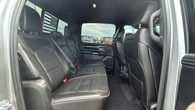 Used 2022 RAM 1500 Laramie AWD/4WD image 13