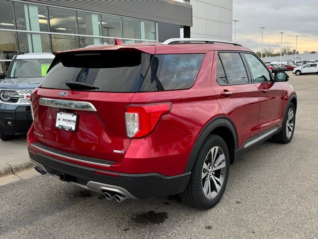 Certified 2020 Ford Explorer Platinum w/ Premium Technology Package AWD/4WD image 3