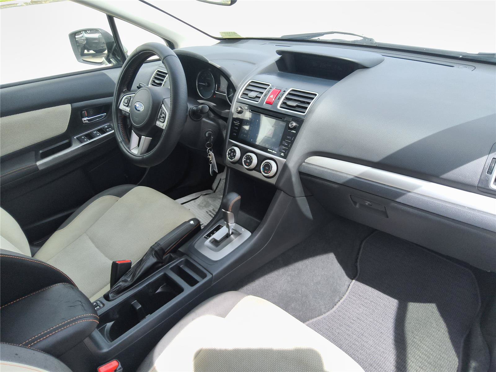 Used 2017 Subaru Crosstrek 2.0i Premium AWD/4WD image 29