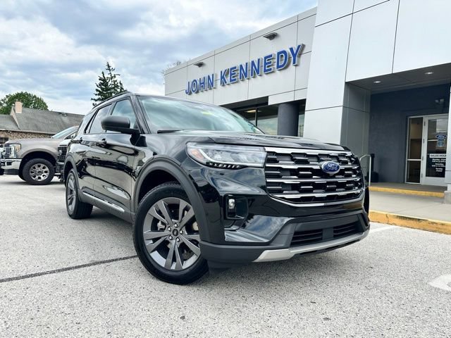 Certified 2025 Ford Explorer Active w/ Active Comfort Package AWD/4WD image 1