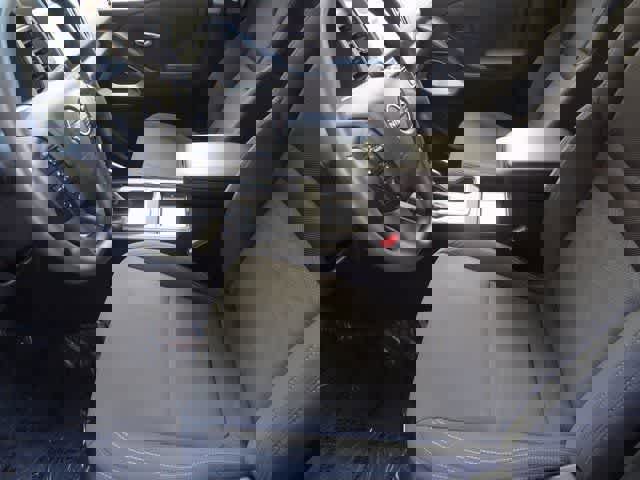 Used 2024 Nissan Frontier SV w/ Technology Package image 6