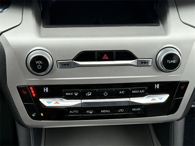 Certified 2021 Ford Explorer XLT w/ Equipment Group 202A image 12