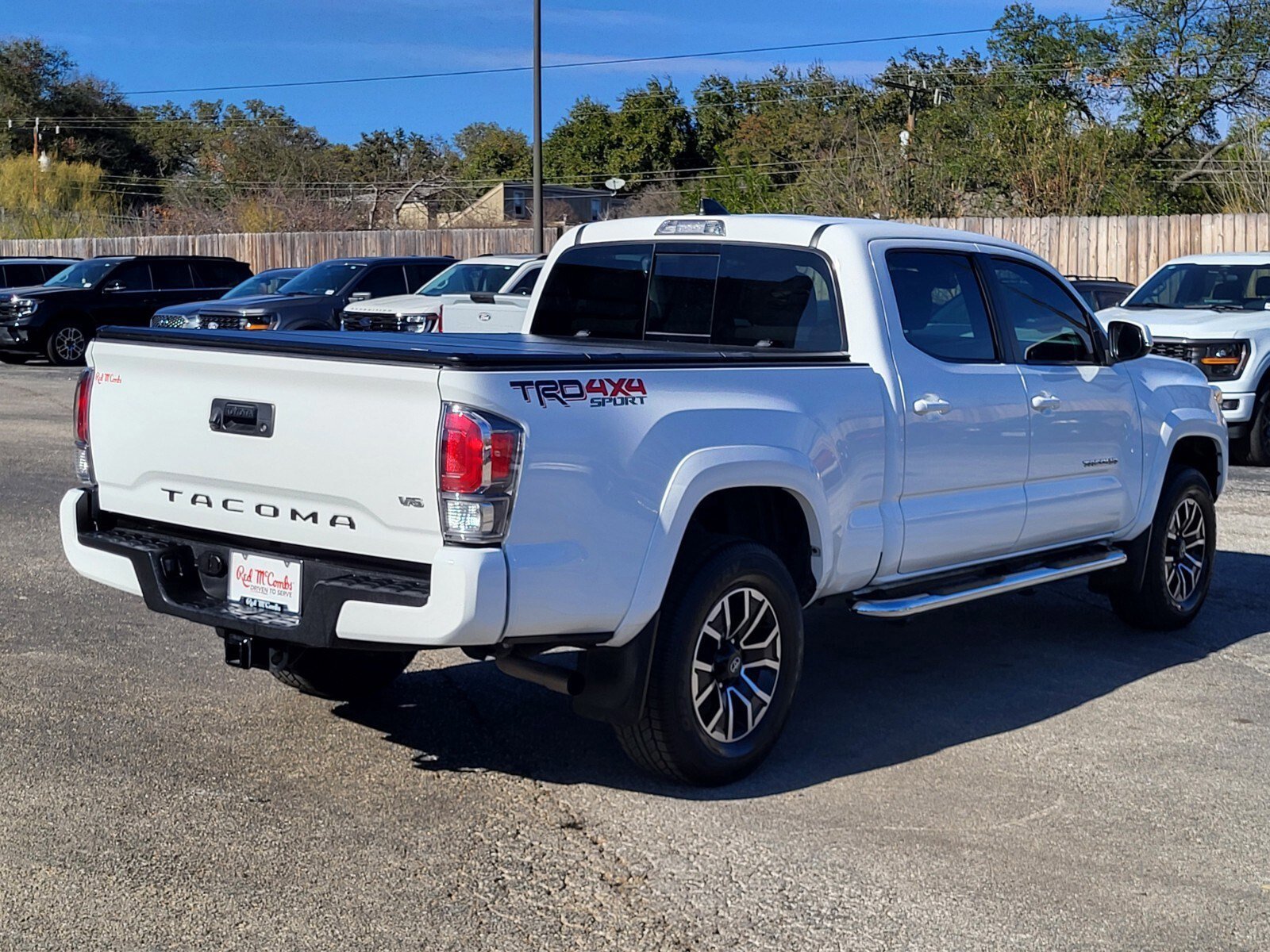 Used 2023 Toyota Tacoma TRD Sport image 3