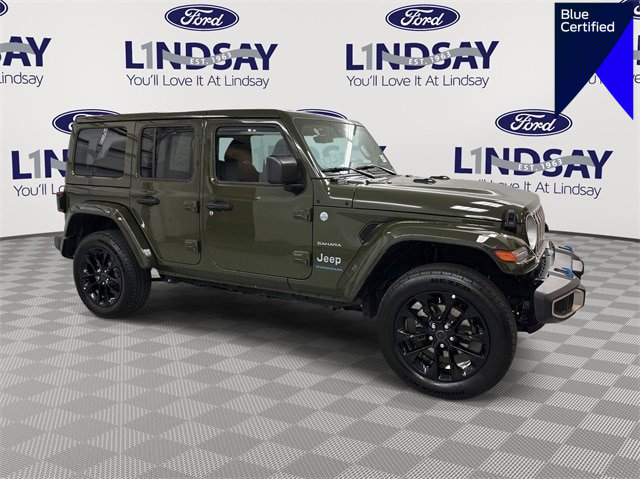 Used 2024 Jeep Wrangler Unlimited Sahara image 1