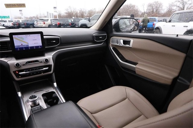 Certified 2023 Ford Explorer XLT w/ Equipment Group 202A image 27