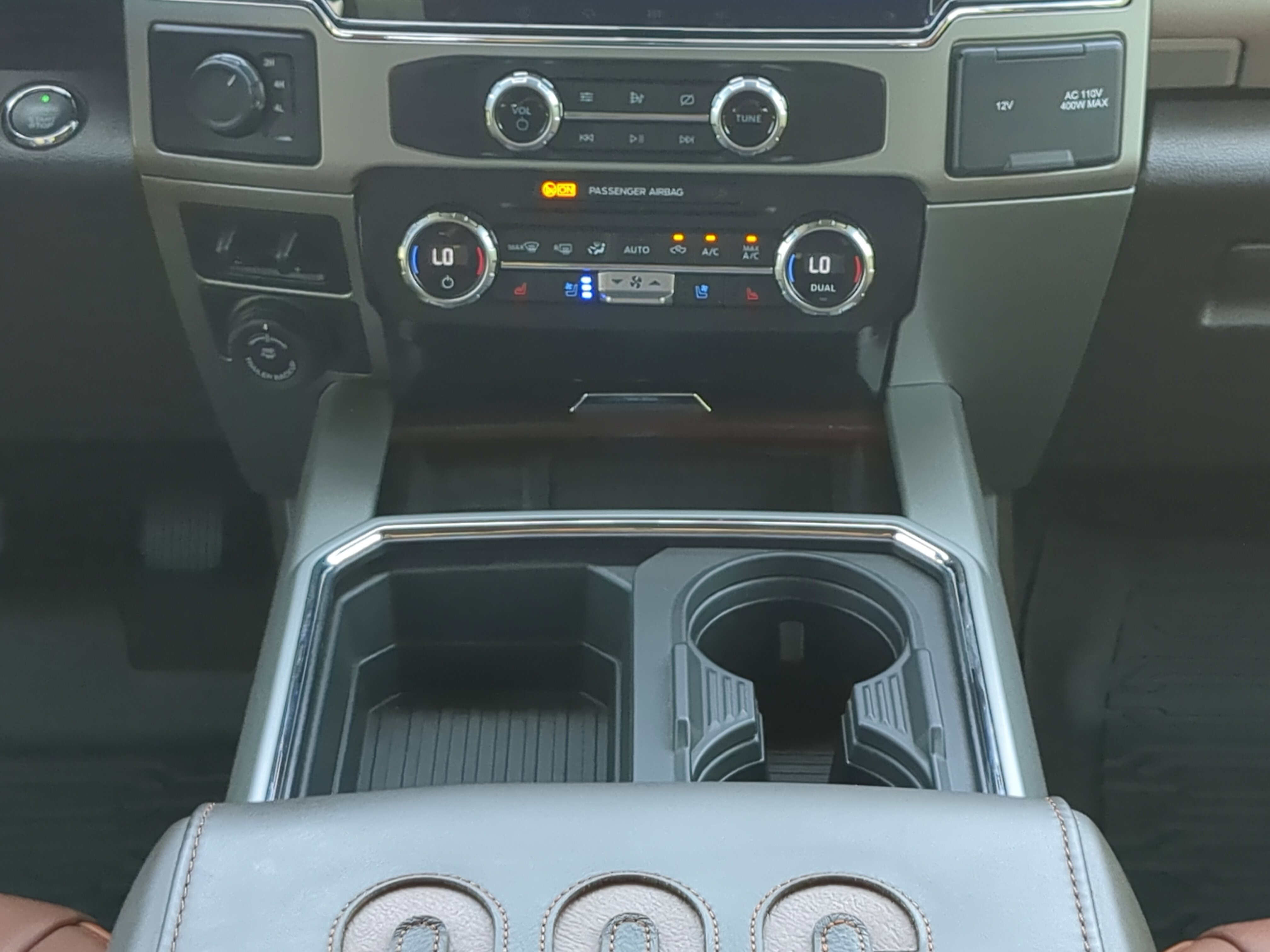 Certified 2022 Ford F350 King Ranch w/ King Ranch Ultimate Package AWD/4WD image 17