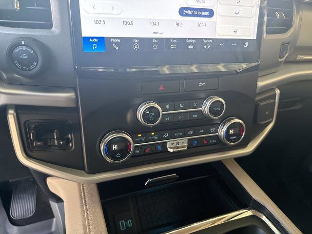 Certified 2023 Ford Expedition XLT image 11