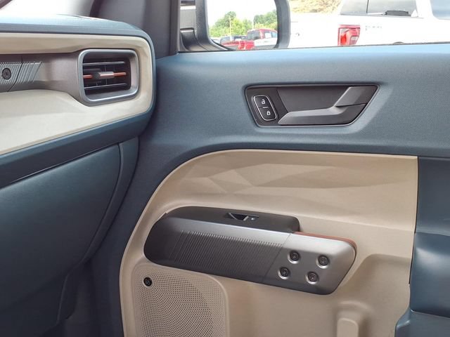 Certified 2025 Ford Maverick Lariat w/ 4K Tow Package AWD/4WD image 28