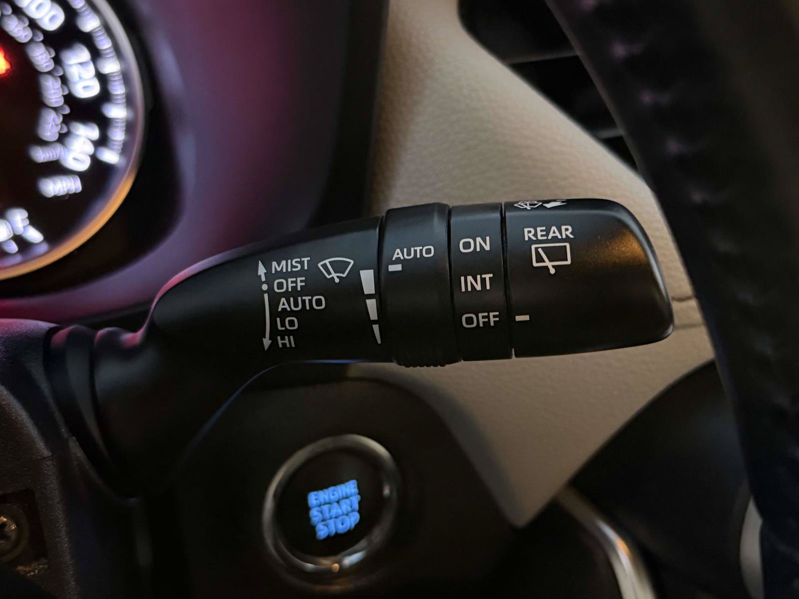 Used 2019 Toyota RAV4 XLE Premium w/ Cold Weather Package AWD/4WD image 15