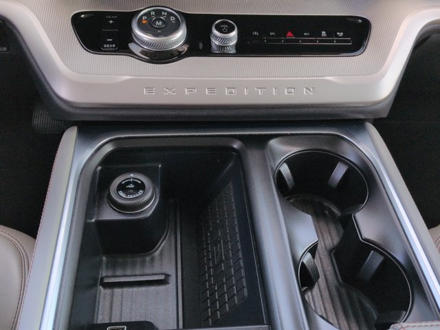 Certified 2025 Ford Expedition Max Active RWD image 22