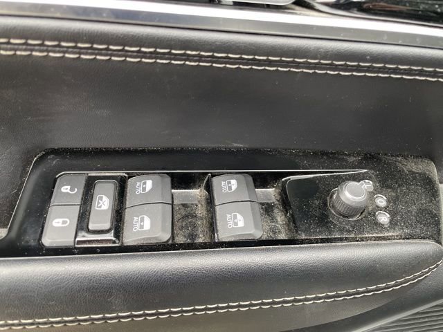 Used 2022 Jeep Wagoneer Series I image 17