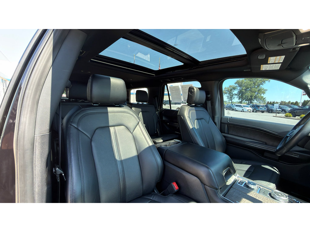 Certified 2020 Ford Expedition Limited w/ Equipment Group 302A AWD/4WD image 12