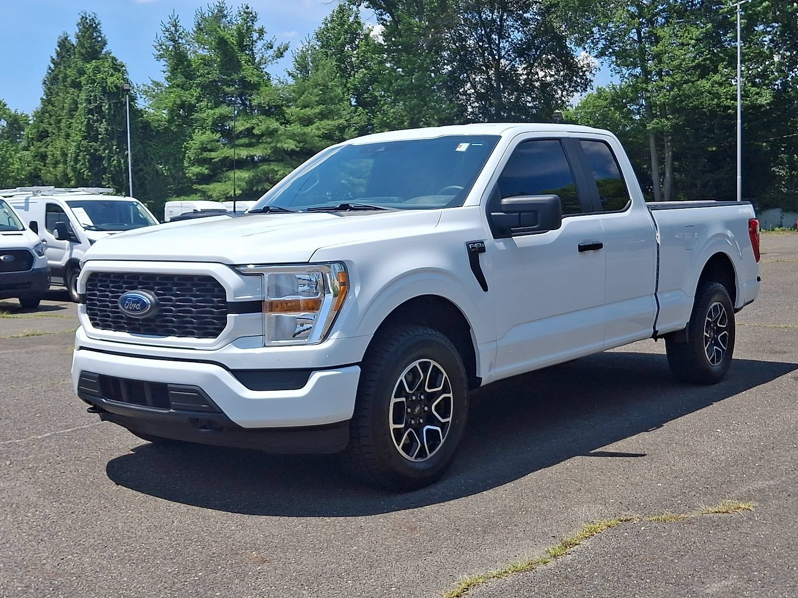 Certified 2022 Ford F150 XL w/ STX Appearance Package AWD/4WD image 3