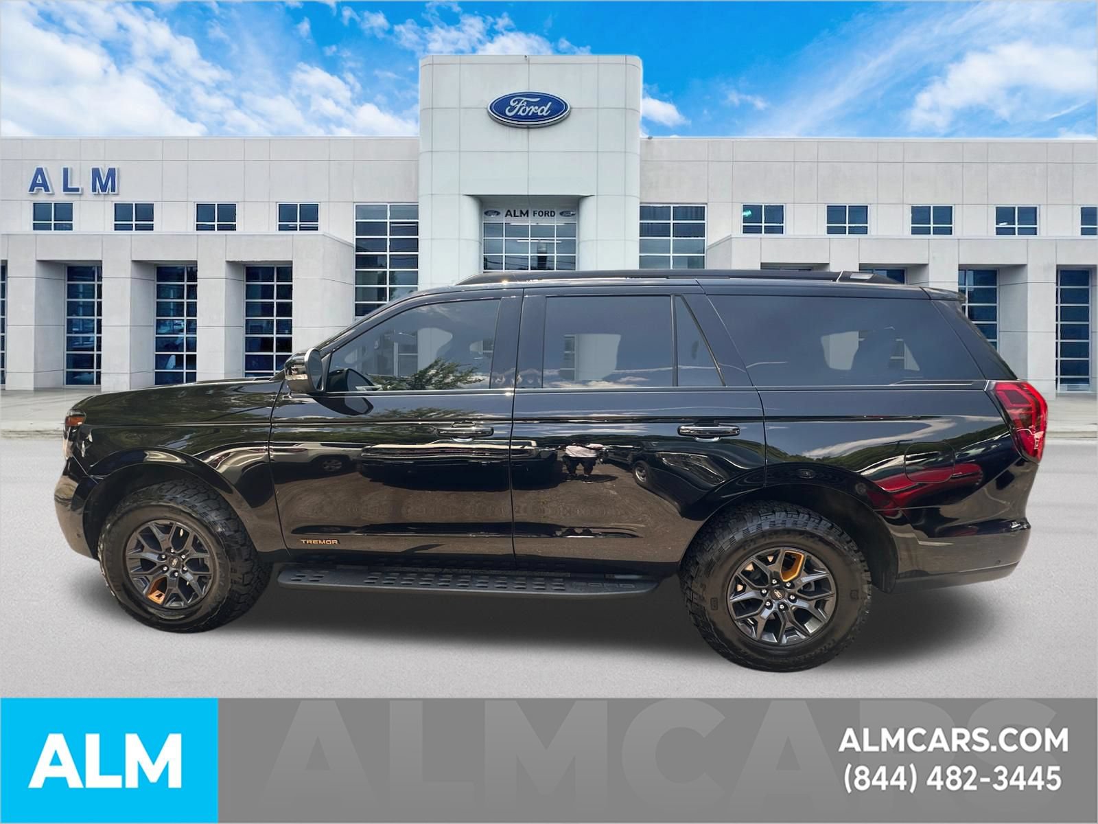 Certified 2025 Ford Expedition Tremor AWD/4WD image 9