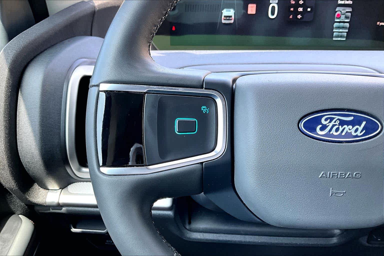Certified 2025 Ford Expedition Active RWD image 24