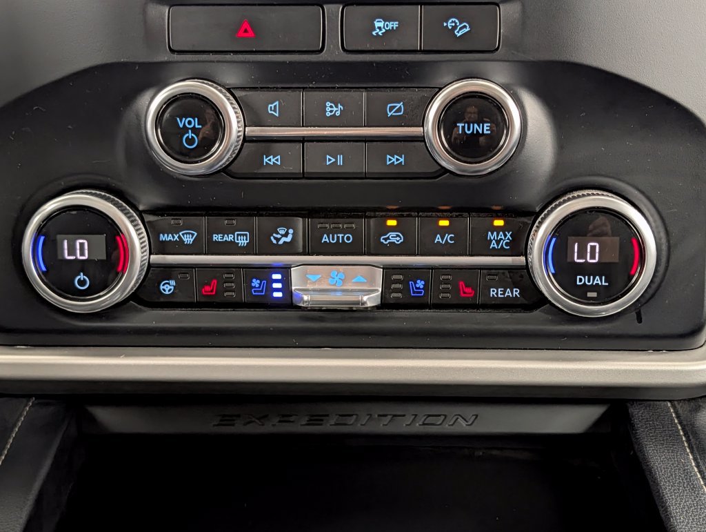 Certified 2023 Ford Expedition XLT AWD/4WD image 16