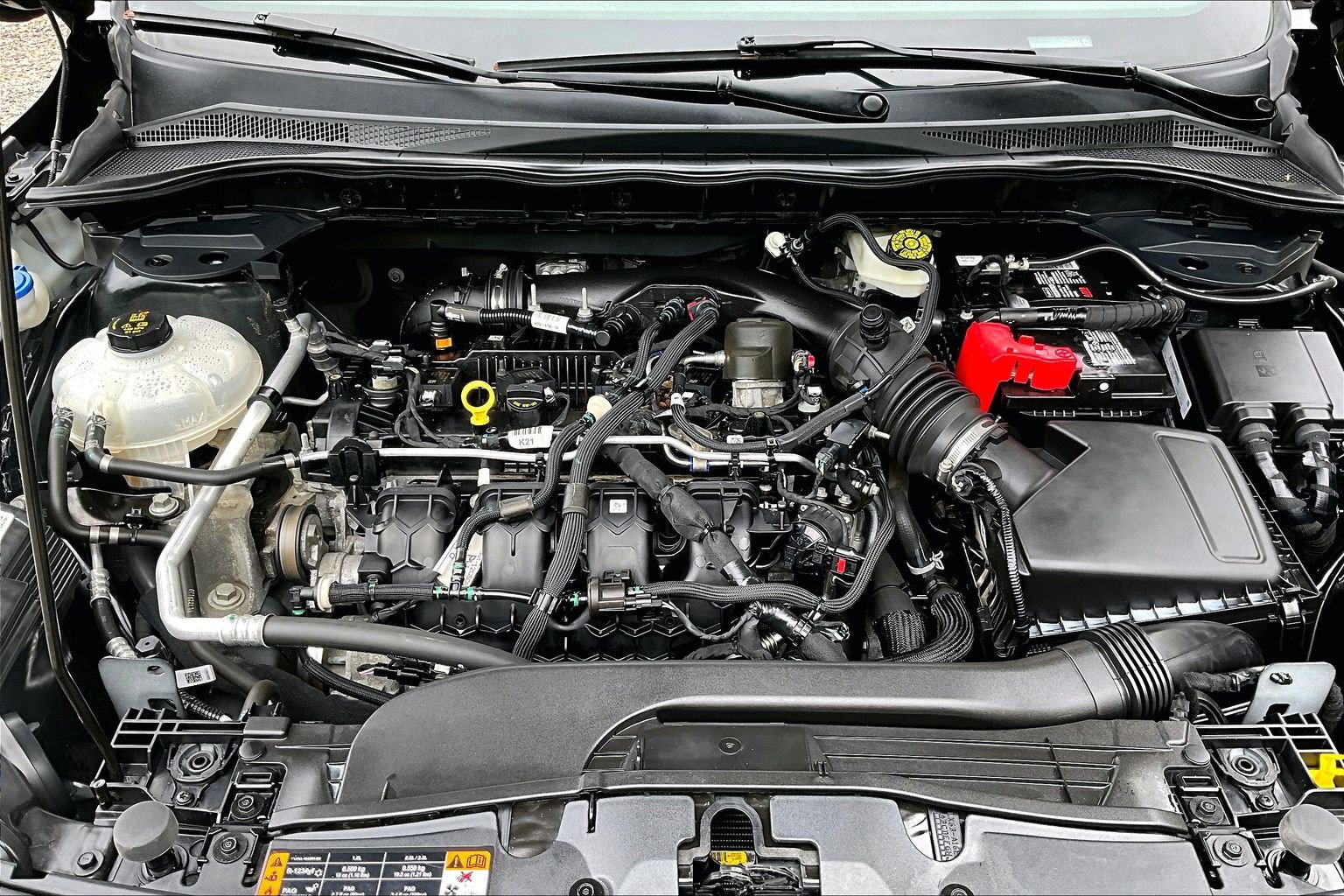 Certified 2022 Ford Escape SEL w/ SEL Stealth AWD Package image 9