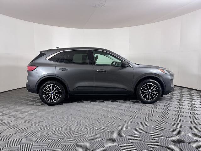 Certified 2022 Ford Escape SE w/ Cold Weather Package image 6