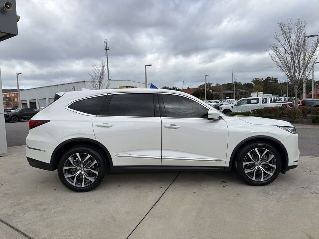 Used 2023 Acura MDX FWD w/ Technology Package image 11