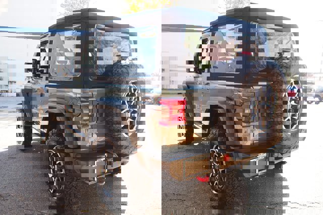 Used 2024 Jeep Wrangler Rubicon image 5