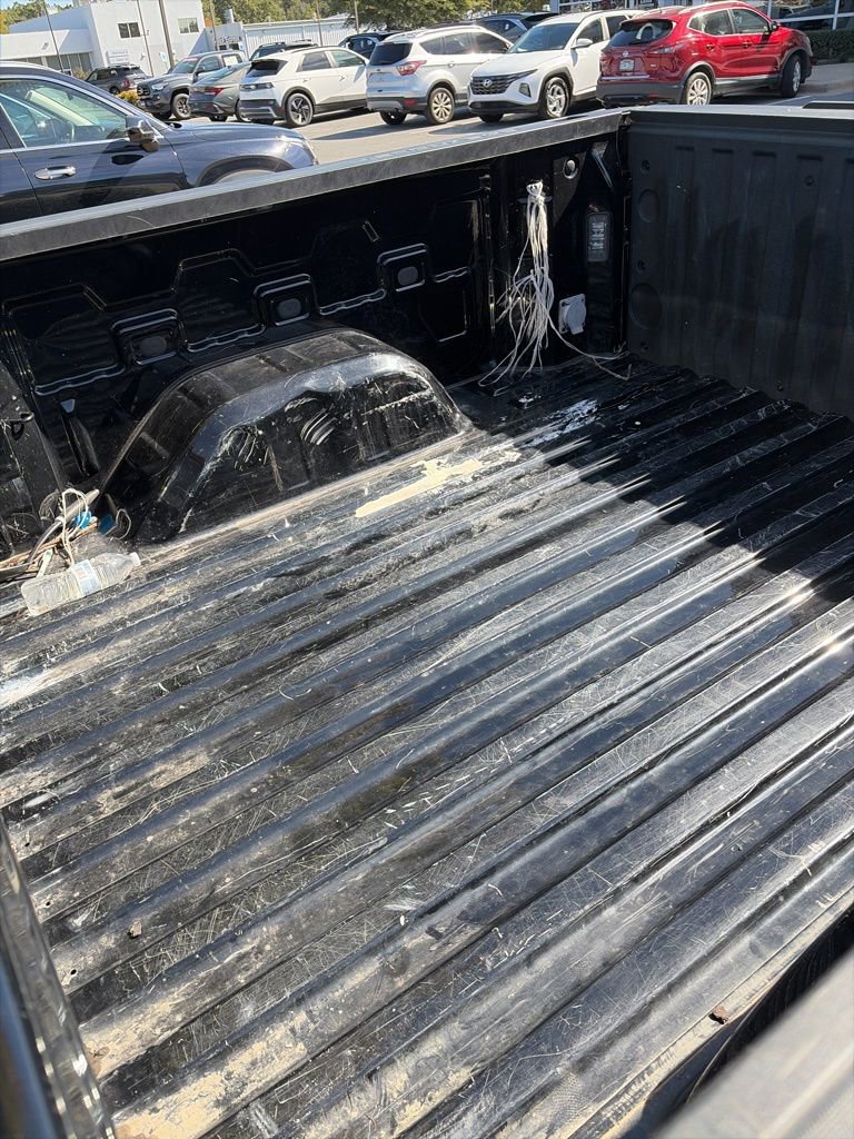 Used 2022 Chevrolet Silverado 1500 Custom image 8