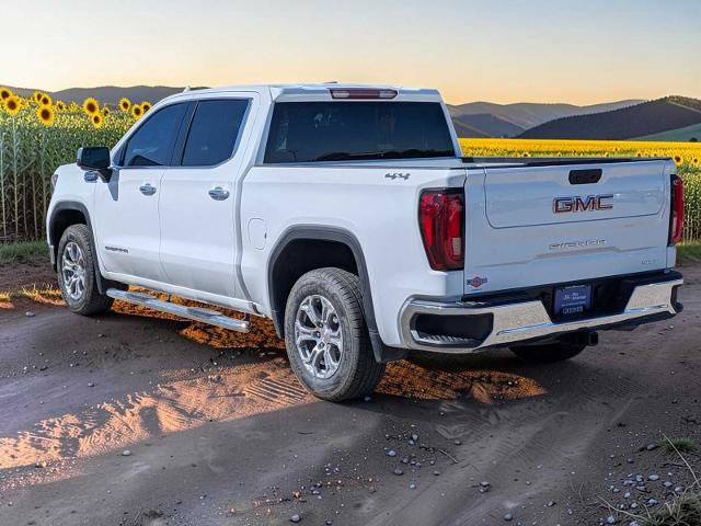 Used 2024 GMC Sierra 1500 SLT AWD/4WD image 4