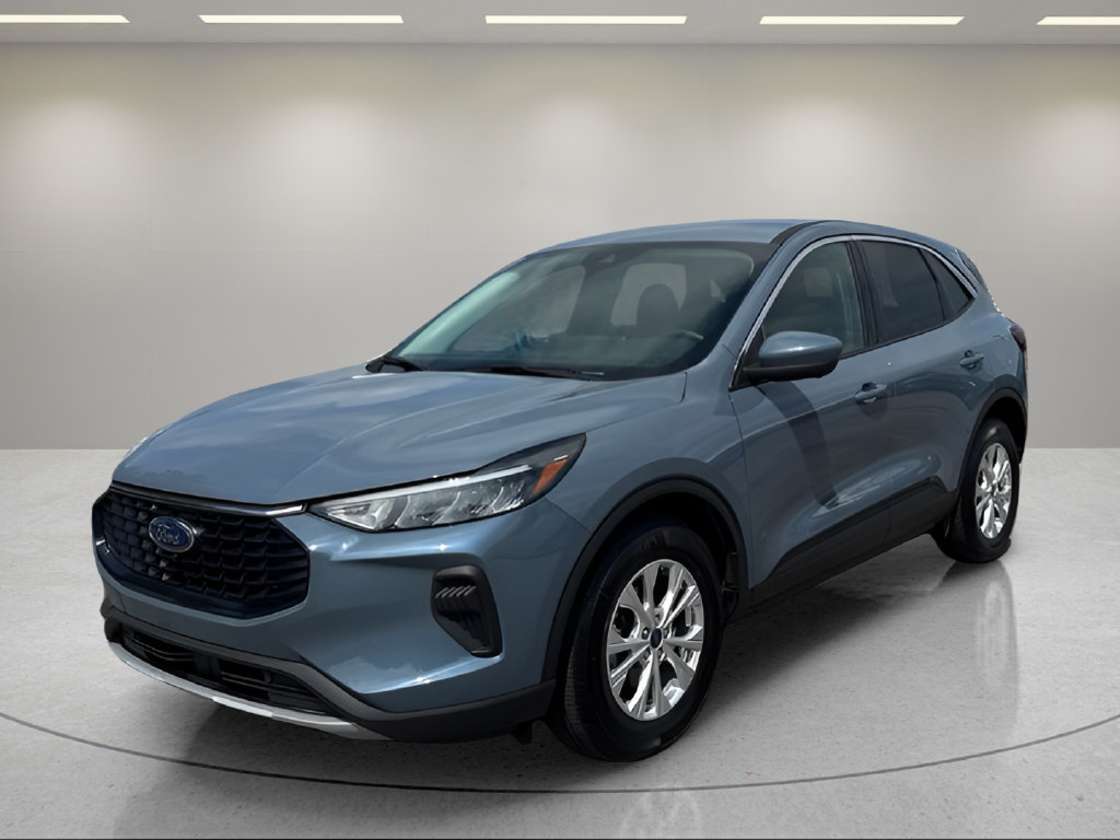 Certified 2023 Ford Escape Active w/ Tech Pack #2 AWD/4WD image 3