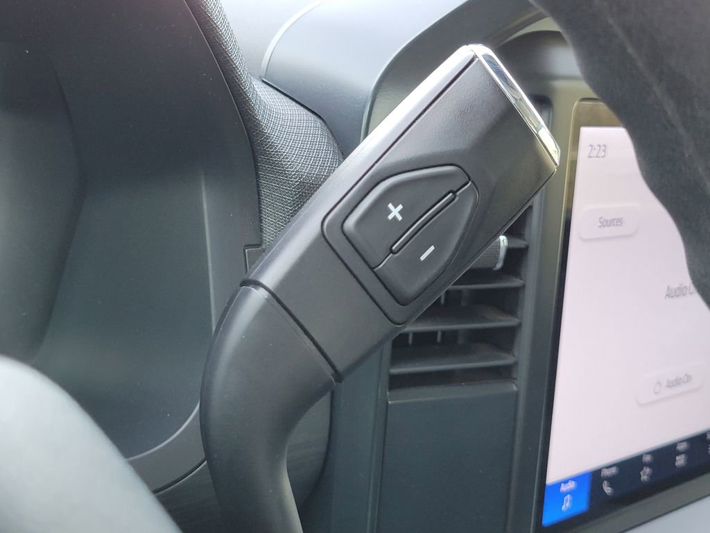 Certified 2025 Ford F150 XL image 30