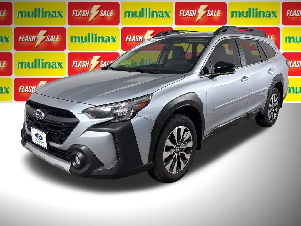 Used 2025 Subaru Outback Limited AWD/4WD image 14