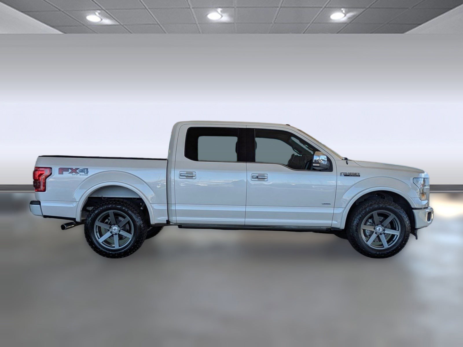 Certified 2017 Ford F150 Platinum w/ Equipment Group 701A Luxury image 6