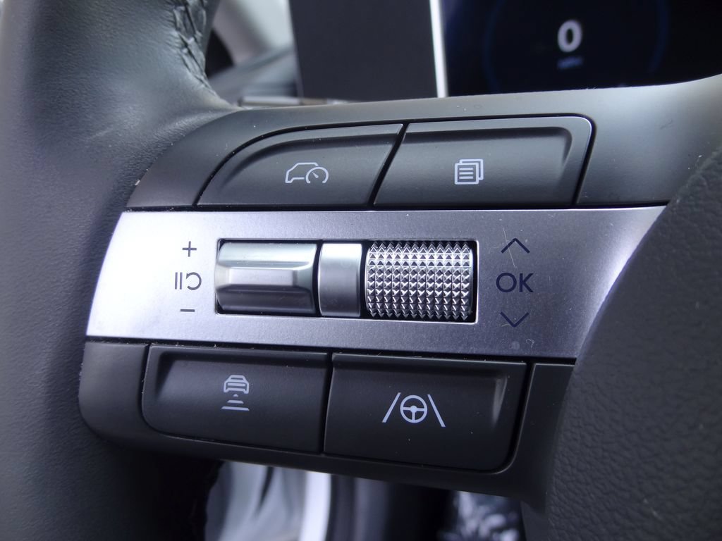 Used 2026 Hyundai Sonata Limited FWD image 21