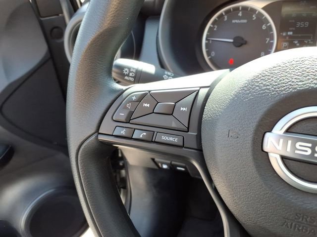 Used 2024 Nissan Kicks S image 21