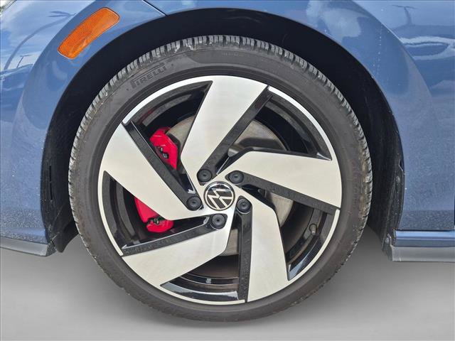 Used 2025 Volkswagen Golf S FWD image 22