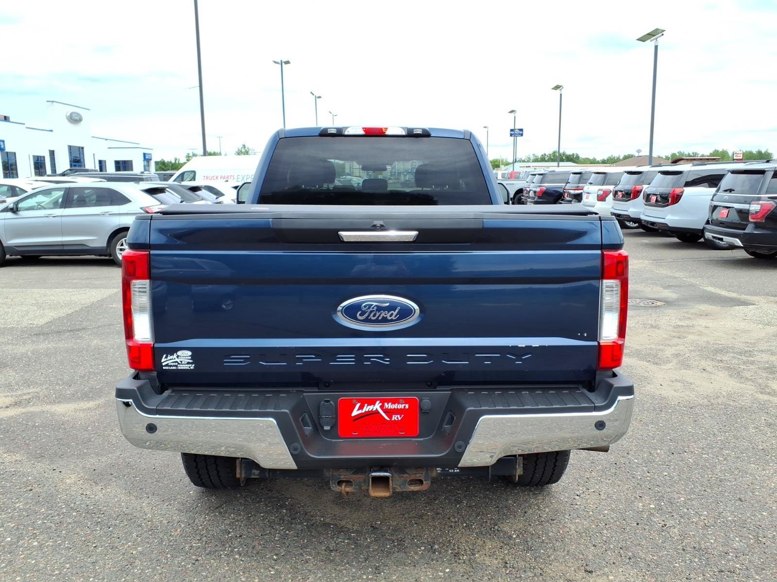 Certified 2019 Ford F350 XLT w/ XLT Premium Package AWD/4WD image 4