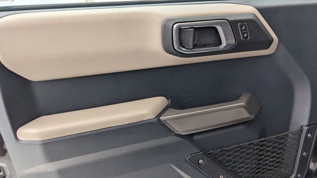 Certified 2023 Ford Bronco Wildtrak AWD/4WD image 25