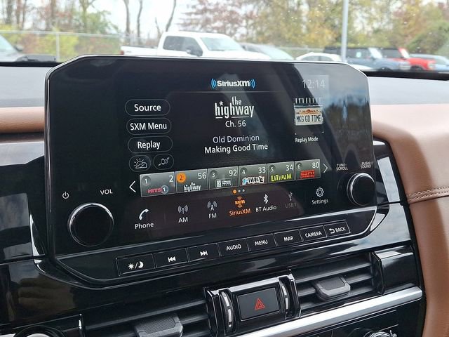 Used 2022 Nissan Pathfinder Platinum w/ Cargo Package image 21