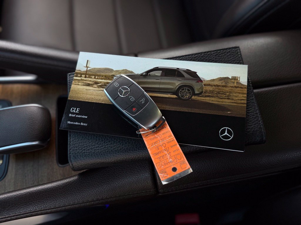 Used 2022 Mercedes-Benz GLE 350 4MATIC image 35