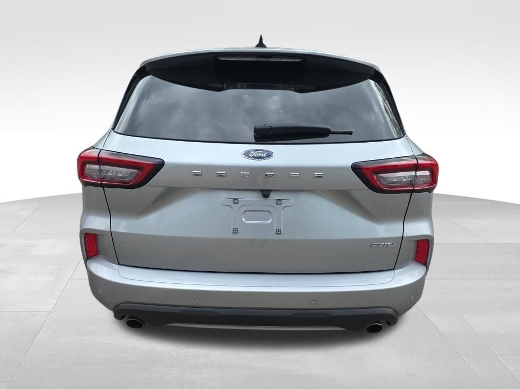 Certified 2024 Ford Escape ST-Line w/ Tech Pack #1 AWD/4WD image 8