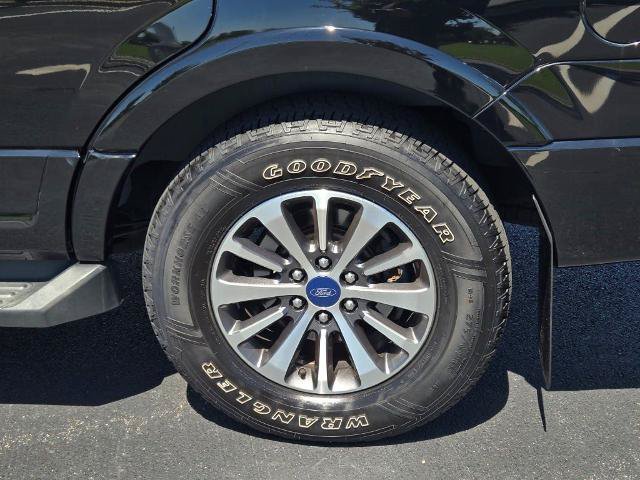 Certified 2017 Ford Expedition XLT AWD/4WD image 17