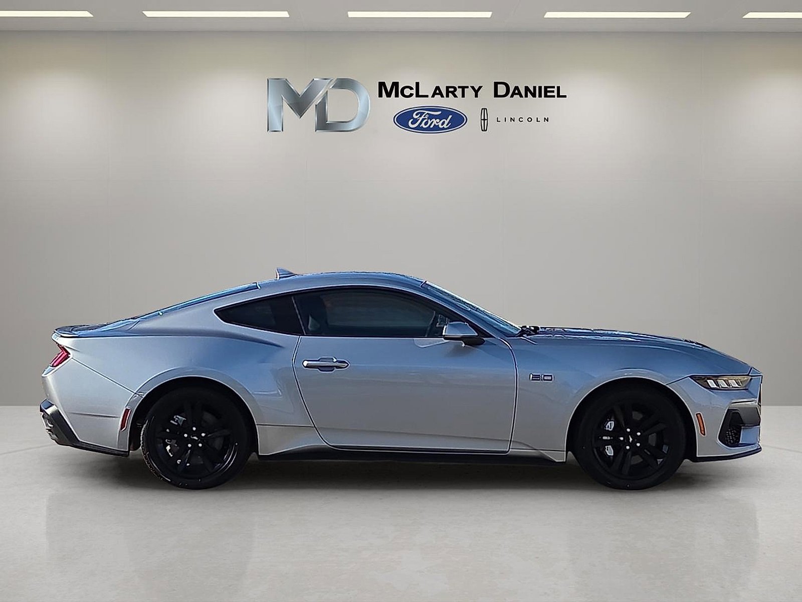 Certified 2024 Ford Mustang GT image 6