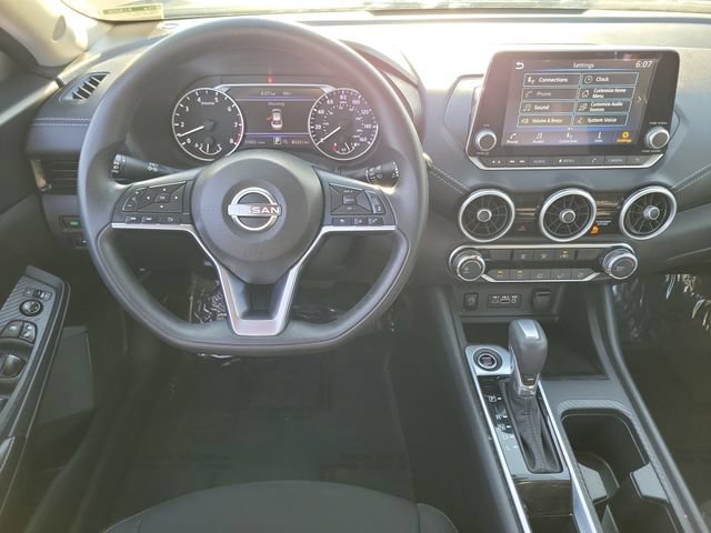 Used 2024 Nissan Sentra SV FWD image 4