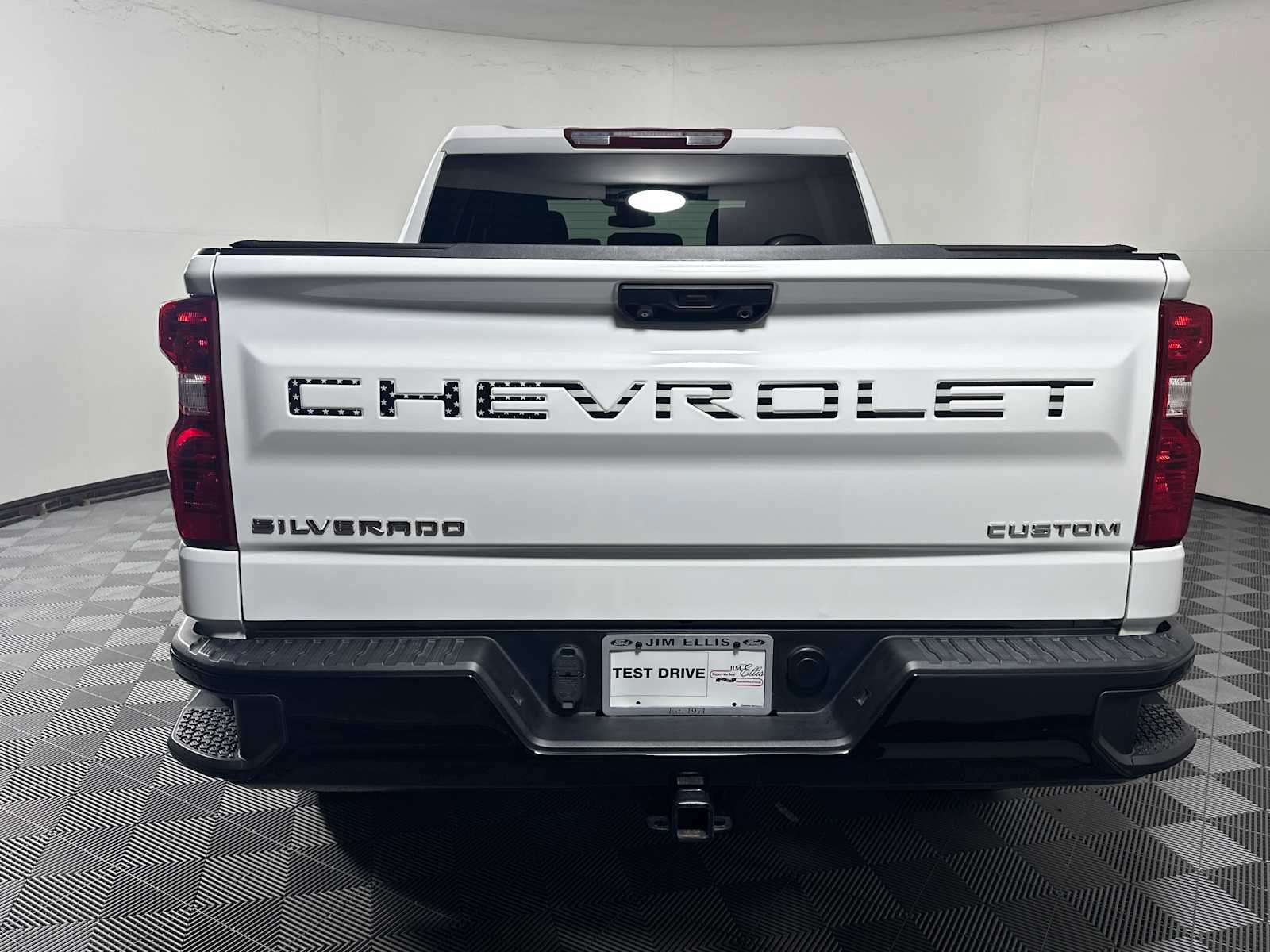 Used 2022 Chevrolet Silverado 1500 Custom Trail Boss AWD/4WD image 10