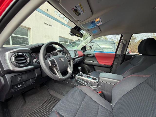 Used 2023 Toyota Tacoma SR5 w/ Technology Package image 14